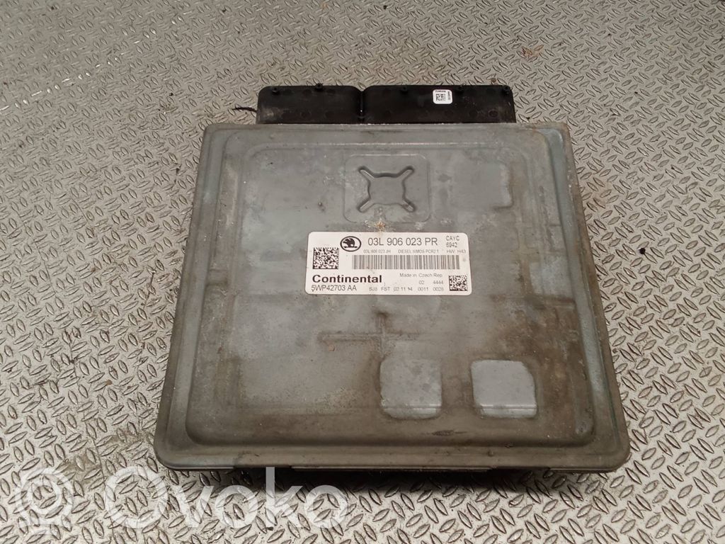 Skoda Superb B6 (3T) Engine control unit/module 