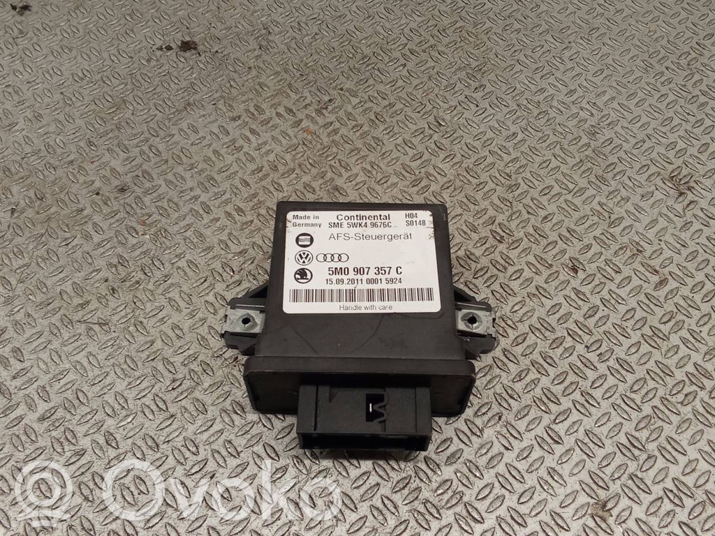 Module d'éclairage LCM   5M0907357C