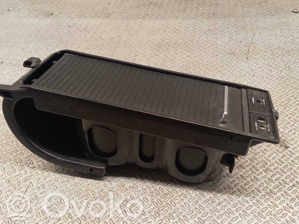 Skoda Superb B6 (3T) Cup holder front 