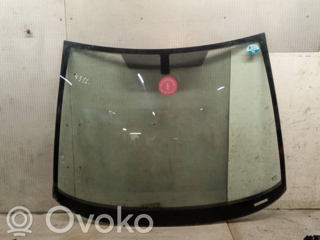 Front windscreen/windshield window
