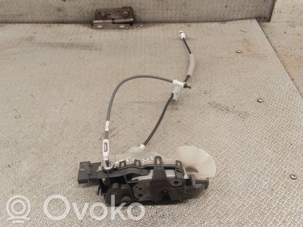 Citroen C3 Priekšpusē slēdzene 