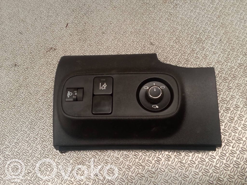 Wing mirror switch   9812848877,9812754477