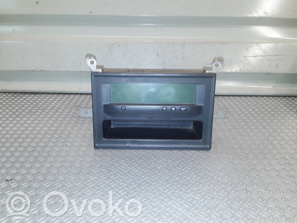 Mitsubishi Grandis Monitori/näyttö/pieni näyttö 