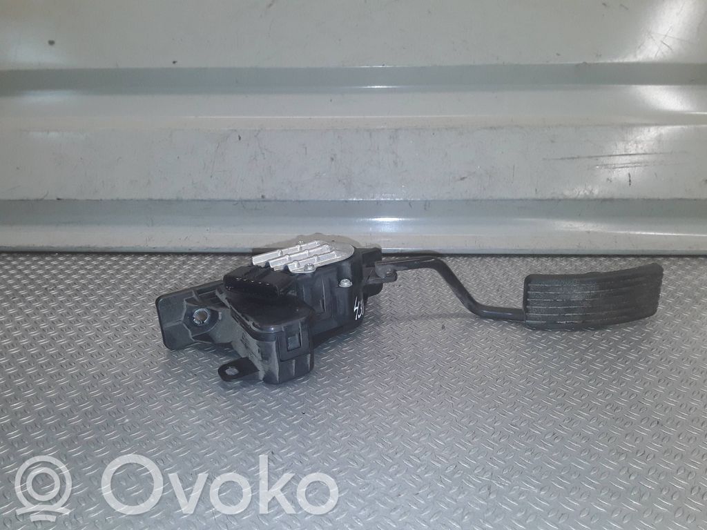 Mitsubishi Grandis Pedală accelerație 
