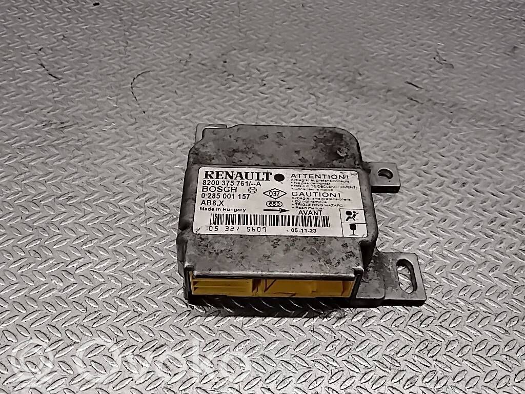 Renault Thalia I Airbag control unit/module 