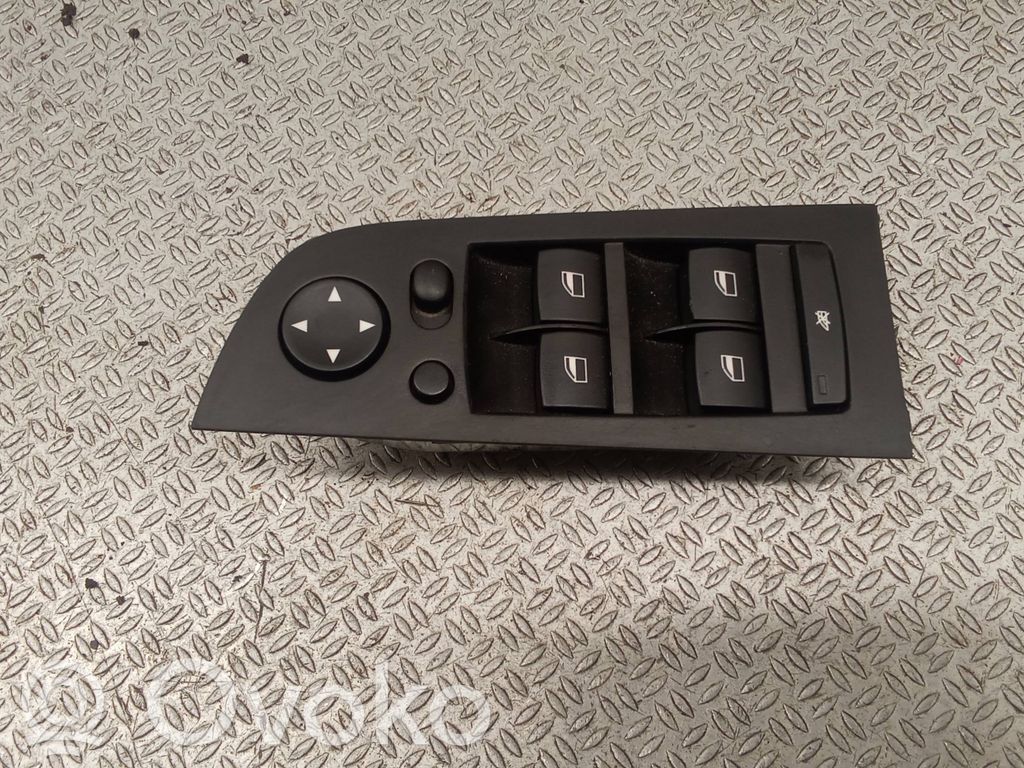 Elektrinių langų jungtukas   9217332