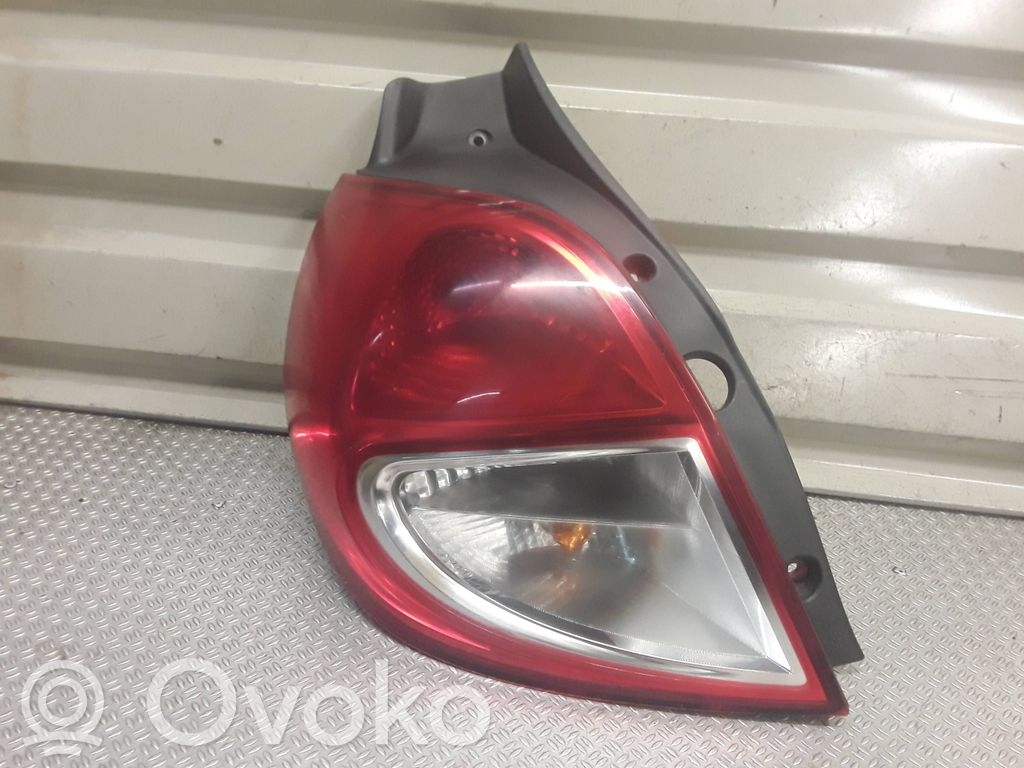 Renault Clio III Rear/tail lights 