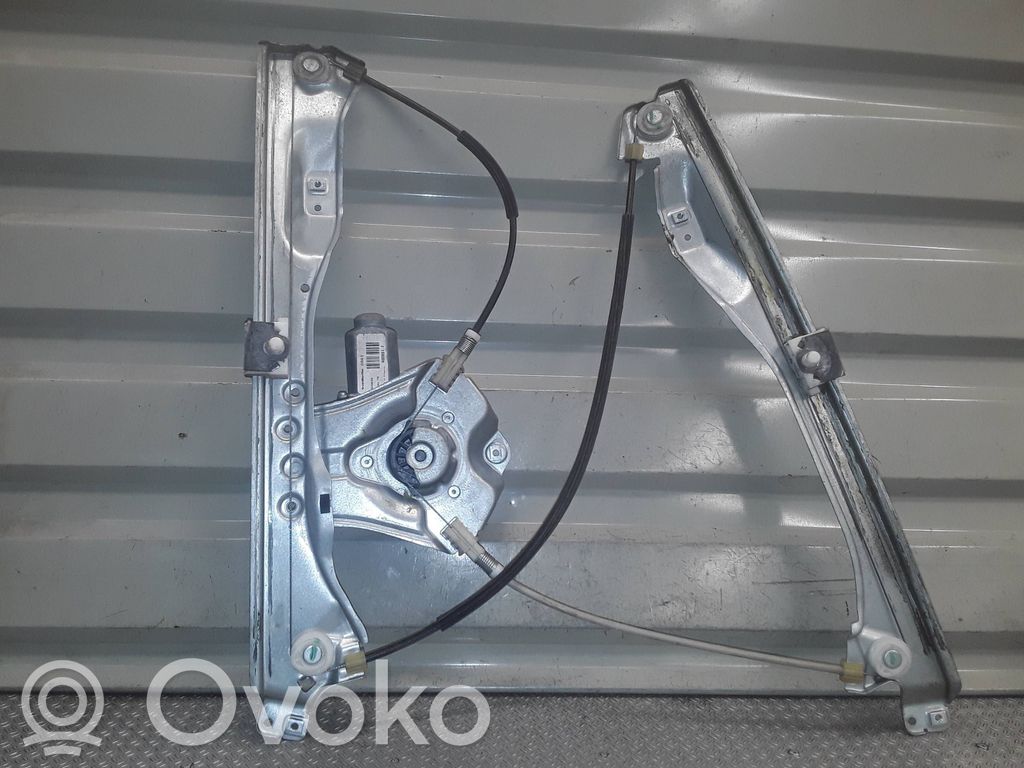 Renault Clio III Elektryczny podnośnik szyby drzwi przednich 