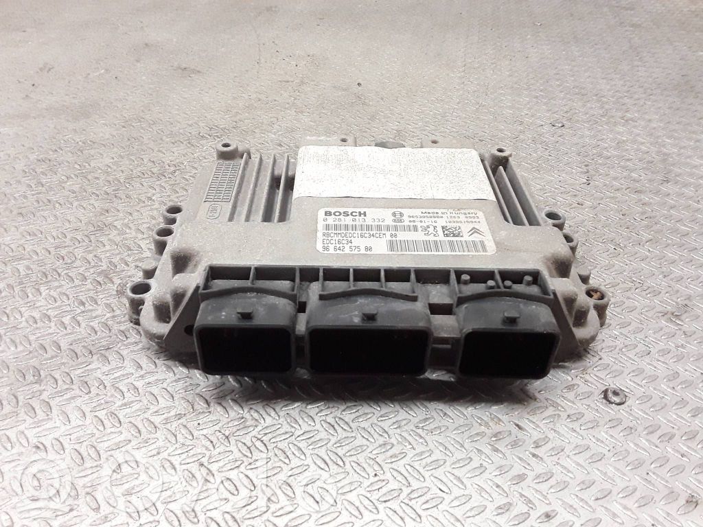 Engine control unit/module   9664257580,0281013332