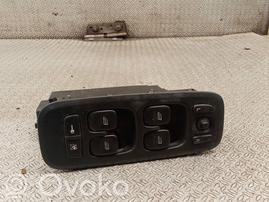Volvo V70 Electric window control switch 