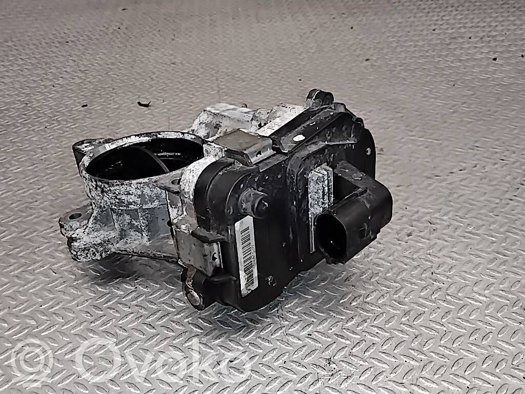 Opel Vectra C Throttle valve 
