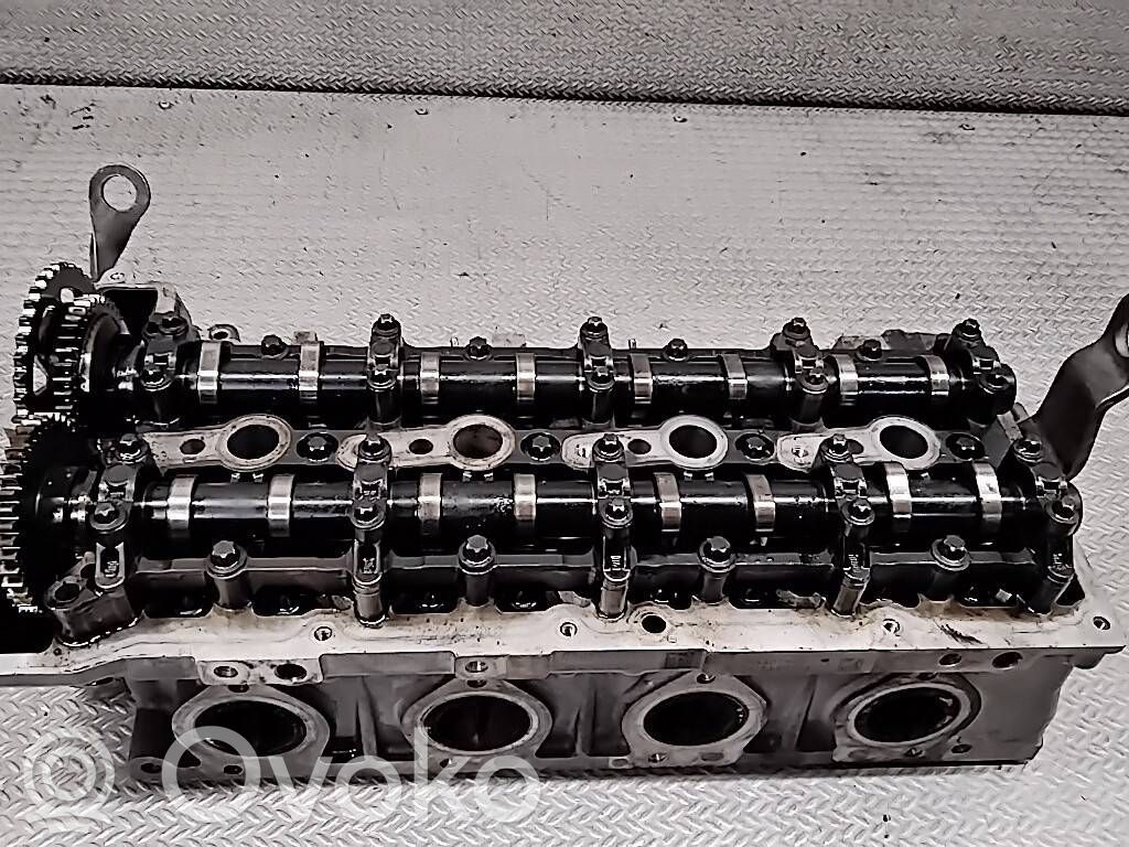 Culata del motor   78126010200,778110701