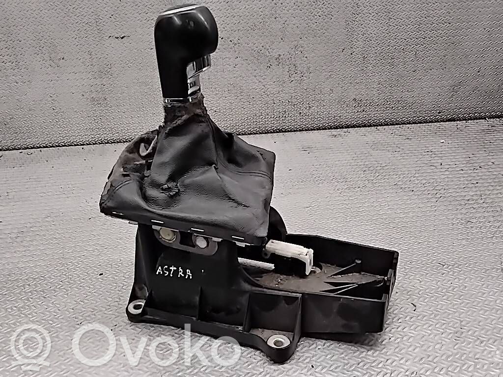 Opel Astra H Gear shifter/selector 