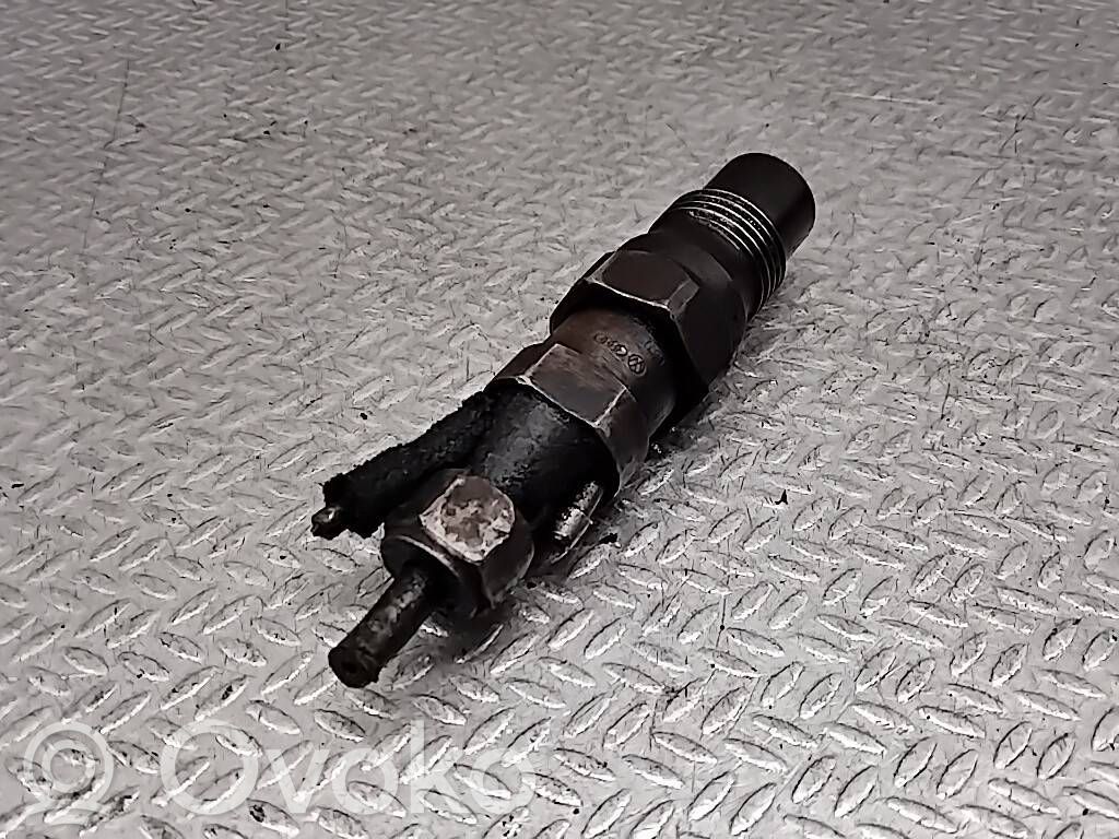 Volkswagen PASSAT B3 Inyector de combustible 