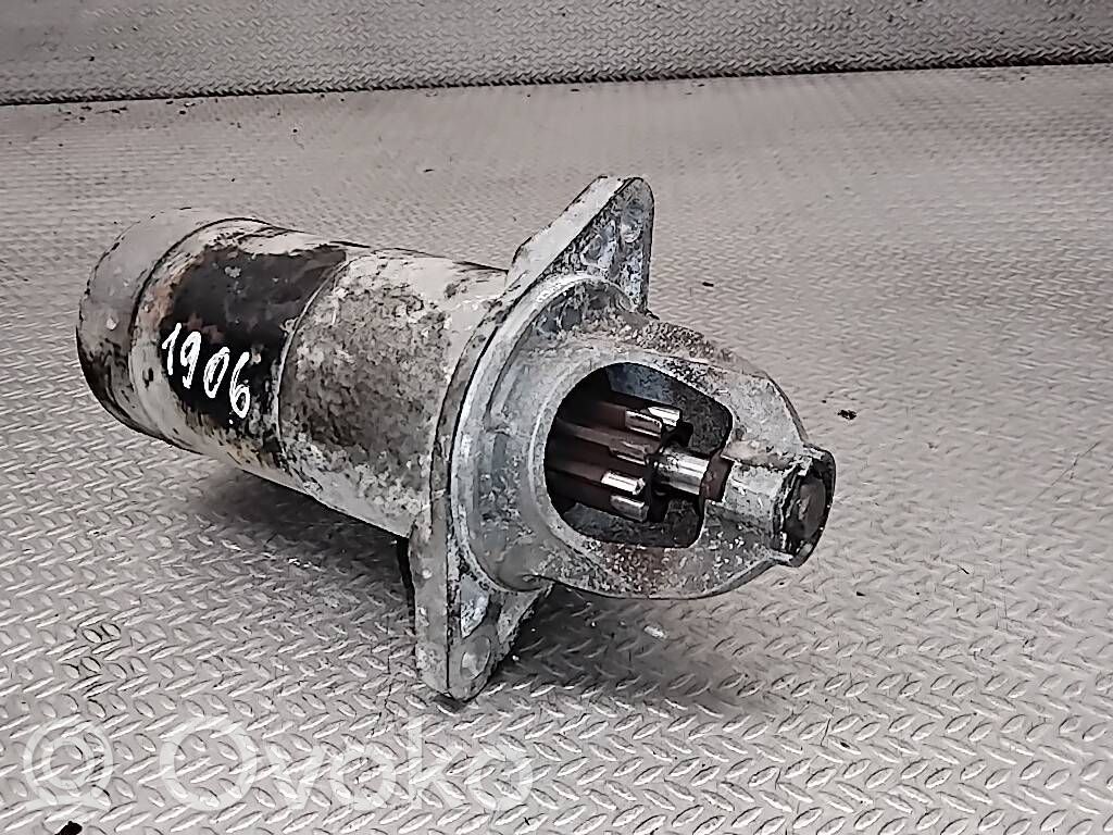 Motor de arranque   23300AA390,M001T84481