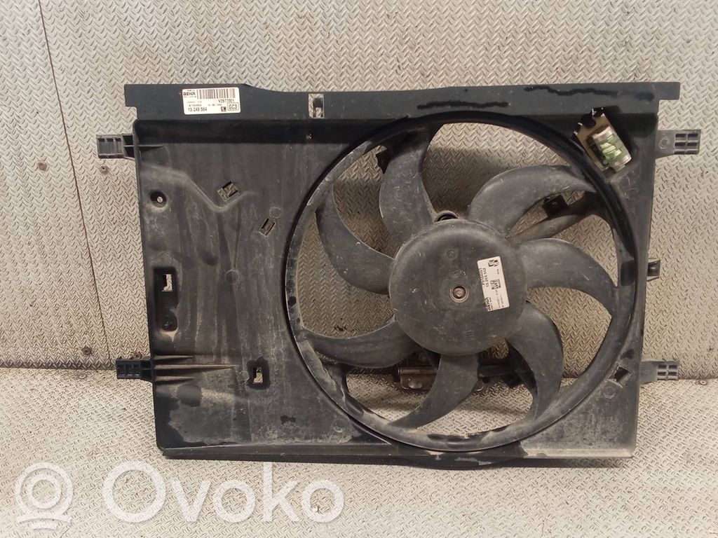 Opel Corsa D Elektrinis radiatorių ventiliatorius 