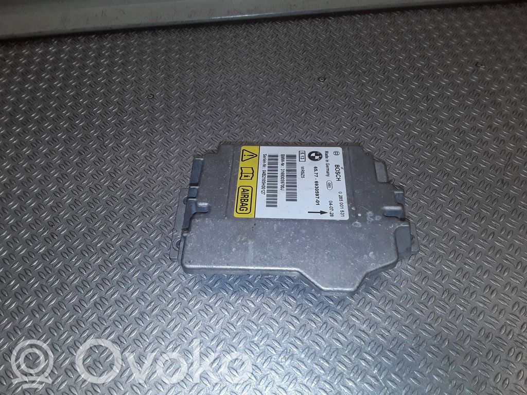 BMW 1 E81 E87 Airbag control unit/module 