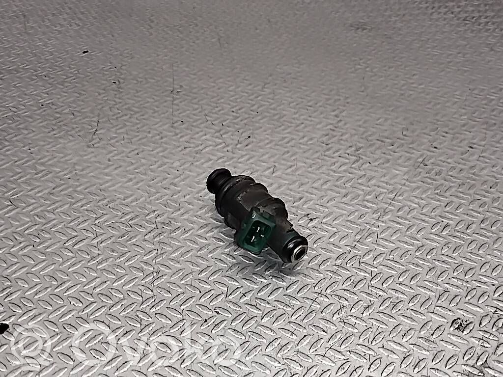 Volvo S40, V40 Inyector de combustible 
