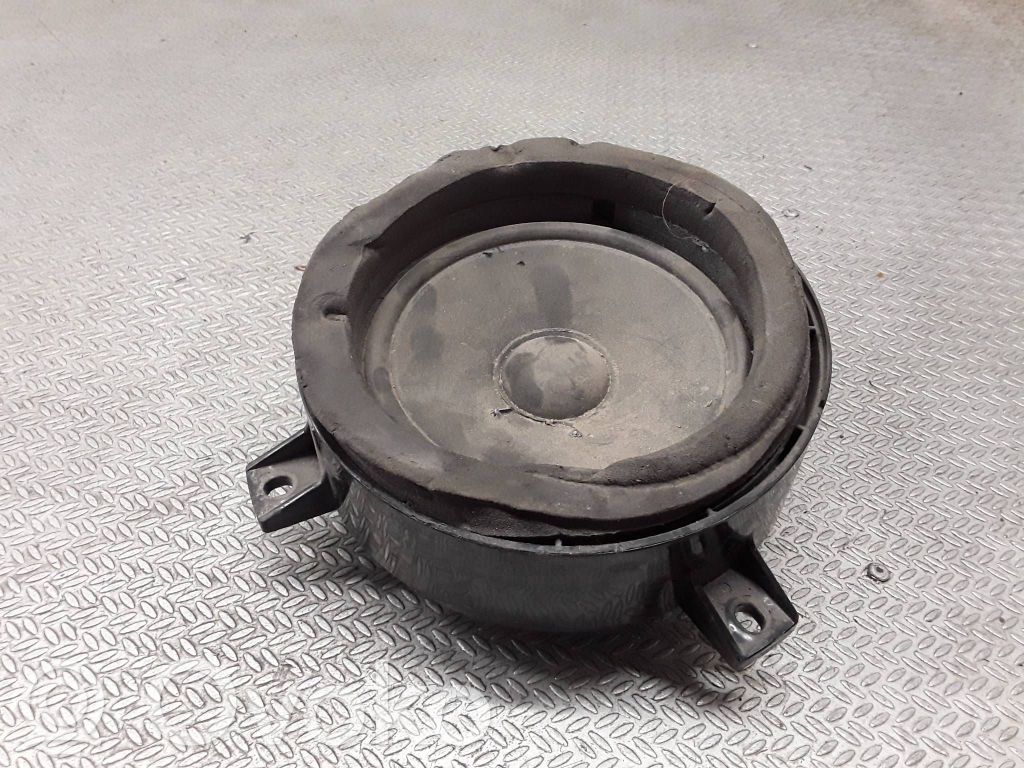Saab 9-5 Front door speaker 