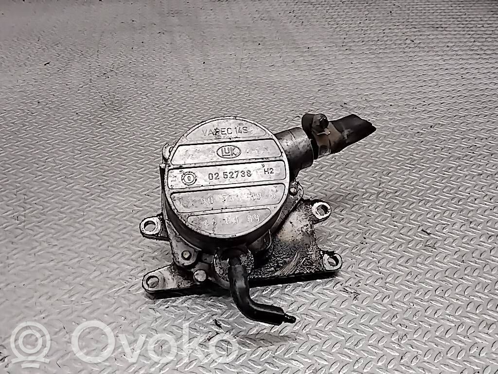Pompe à vide   0252738,440099,90531396