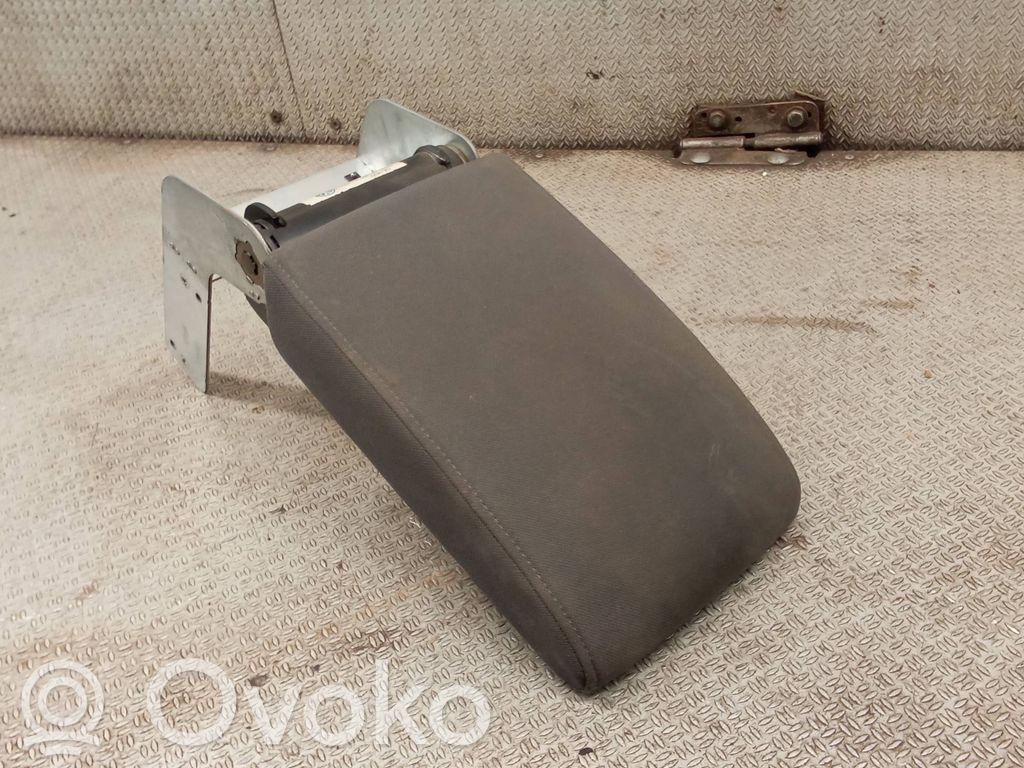 Volkswagen Golf Plus Armrest 