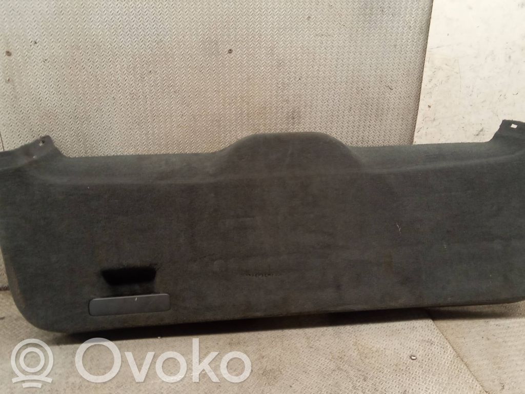 Volvo XC70 Tailgate/boot lid cover trim 