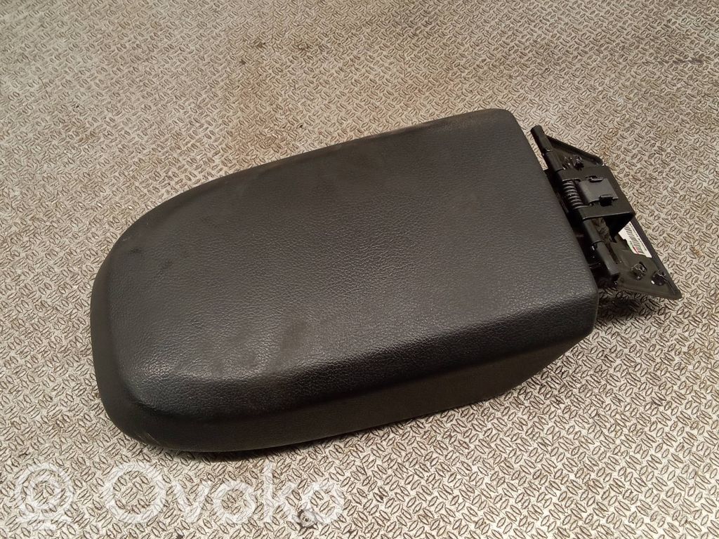 Ford Focus Armrest 