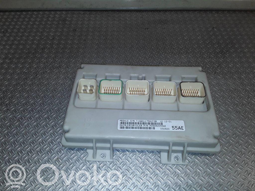 Chrysler Pacifica Comfort/convenience module 