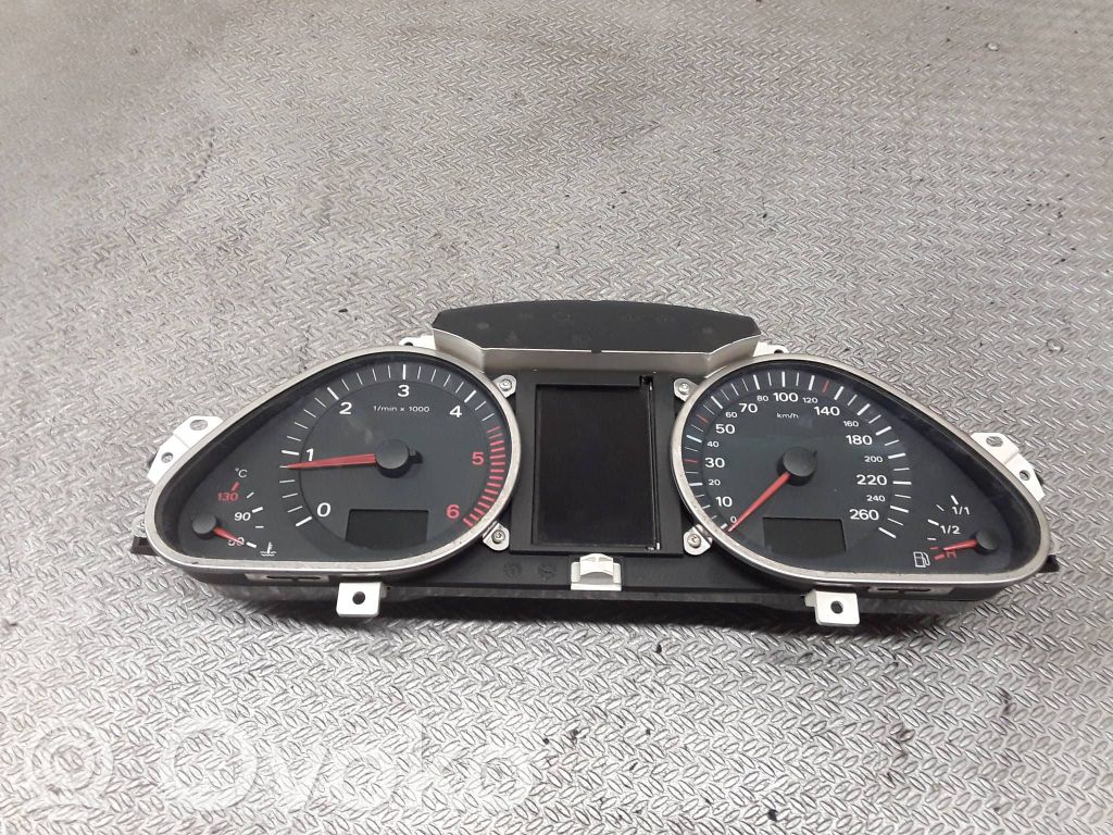 Speedometer (instrument cluster)   4F0920900N