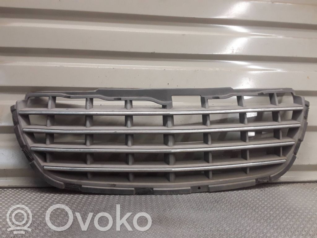 Front bumper upper radiator grill   04857626AA