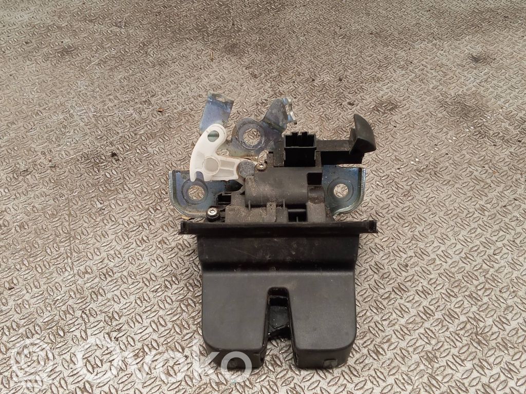 Tailgate/trunk/boot lock/catch/latch   3T9827520