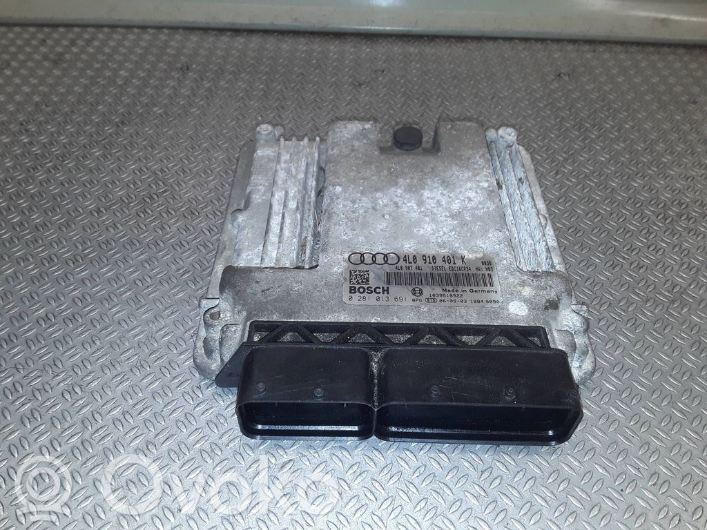 Audi Q7 4L Engine control unit/module 