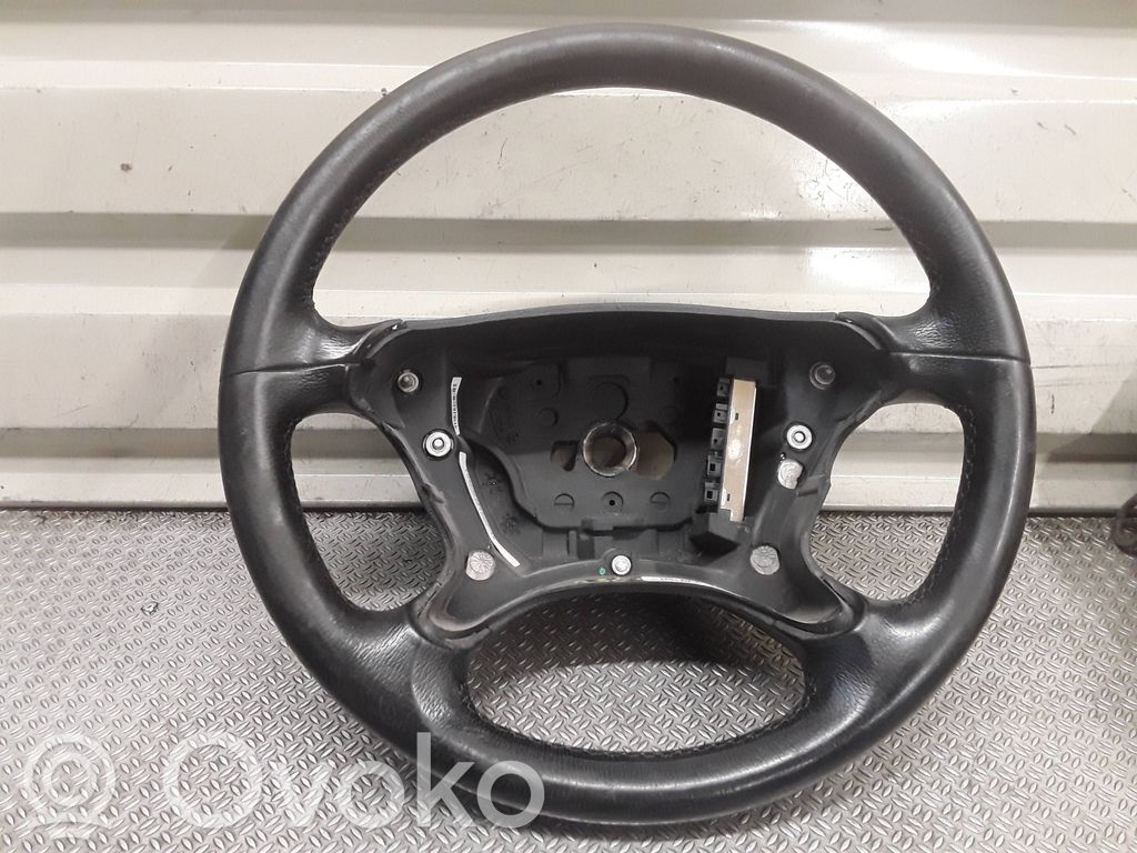 Volant   A2194601603