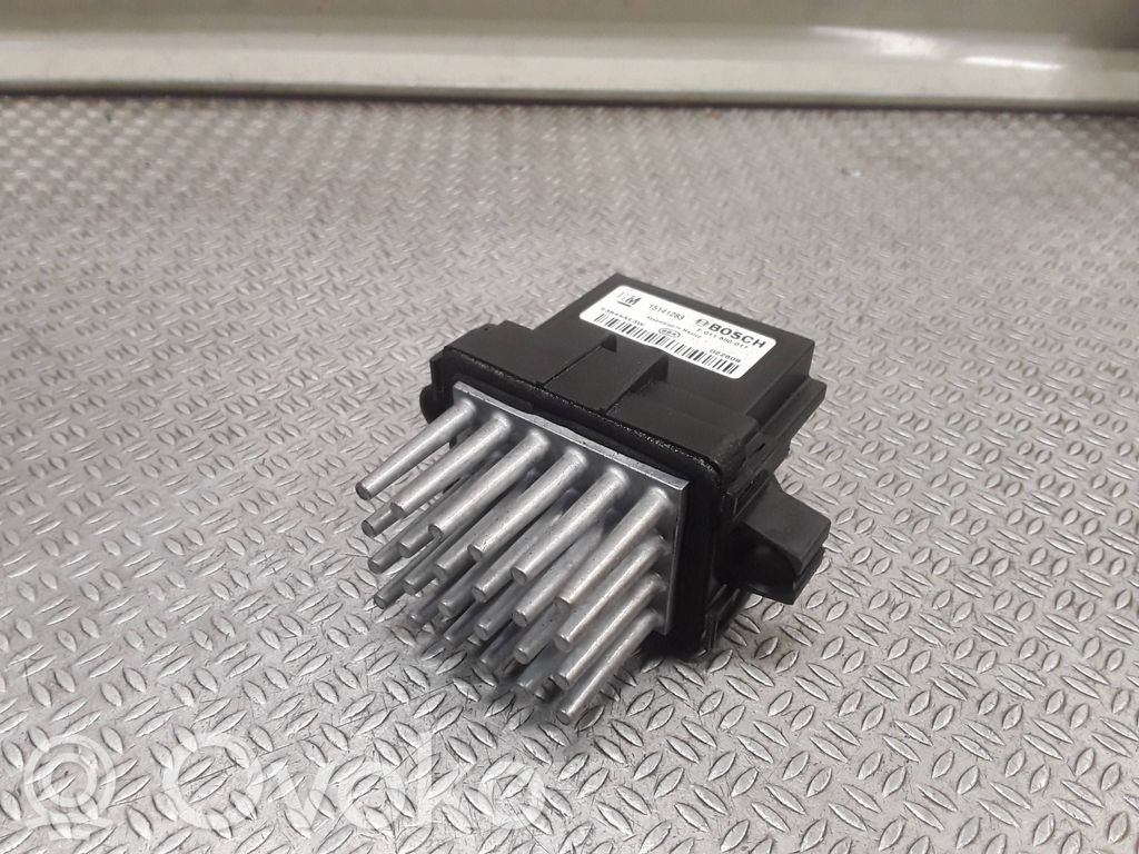Opel Insignia A Motor aerotermă/rezistor ventilator 