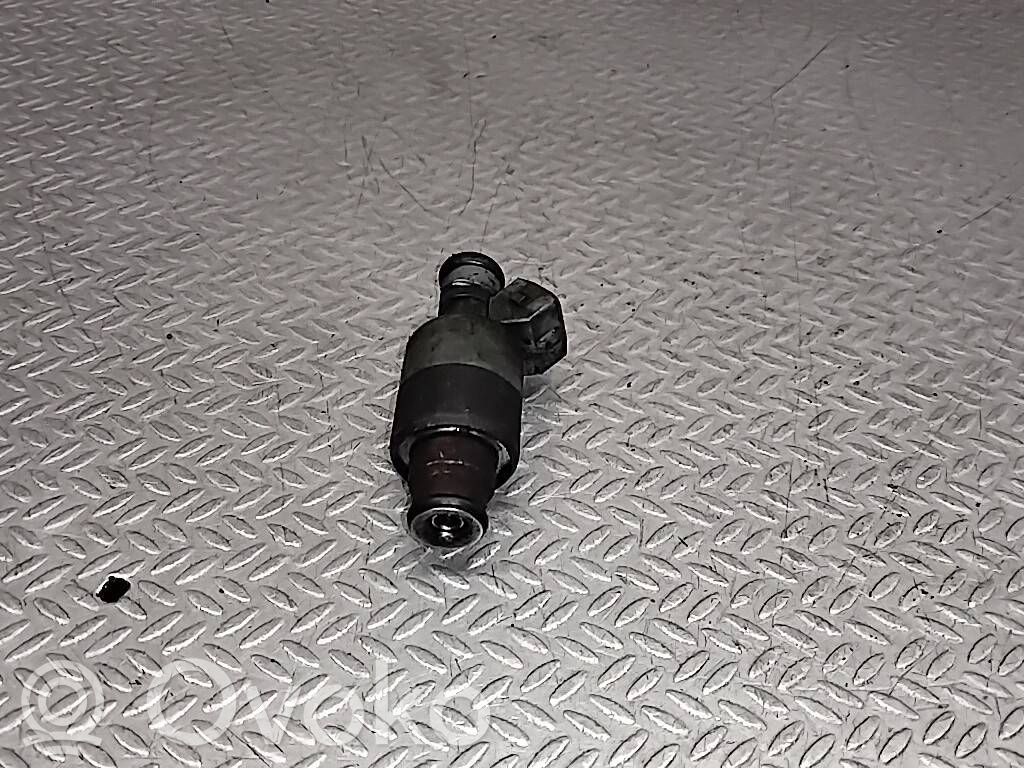 Opel Astra G Inyector de combustible 