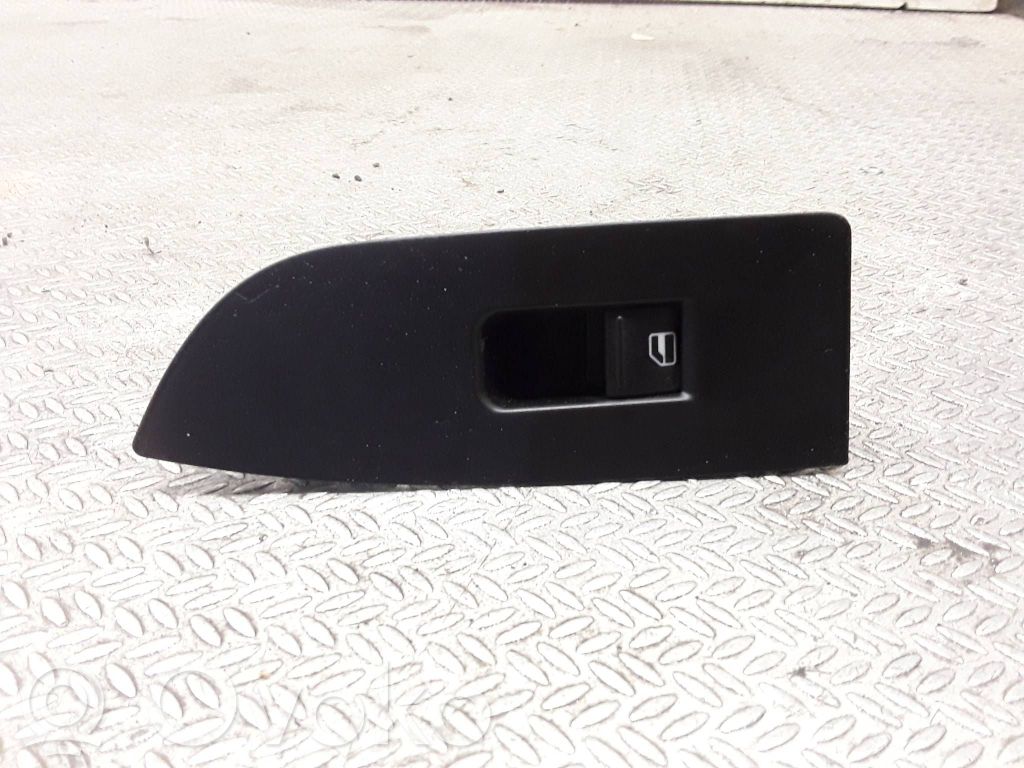 Electric window control switch   3C8867375A