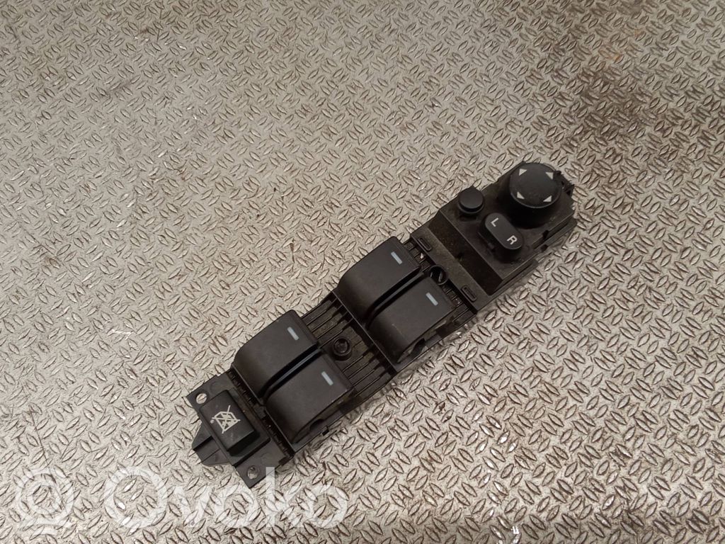 Elektrisko logu slēdzis