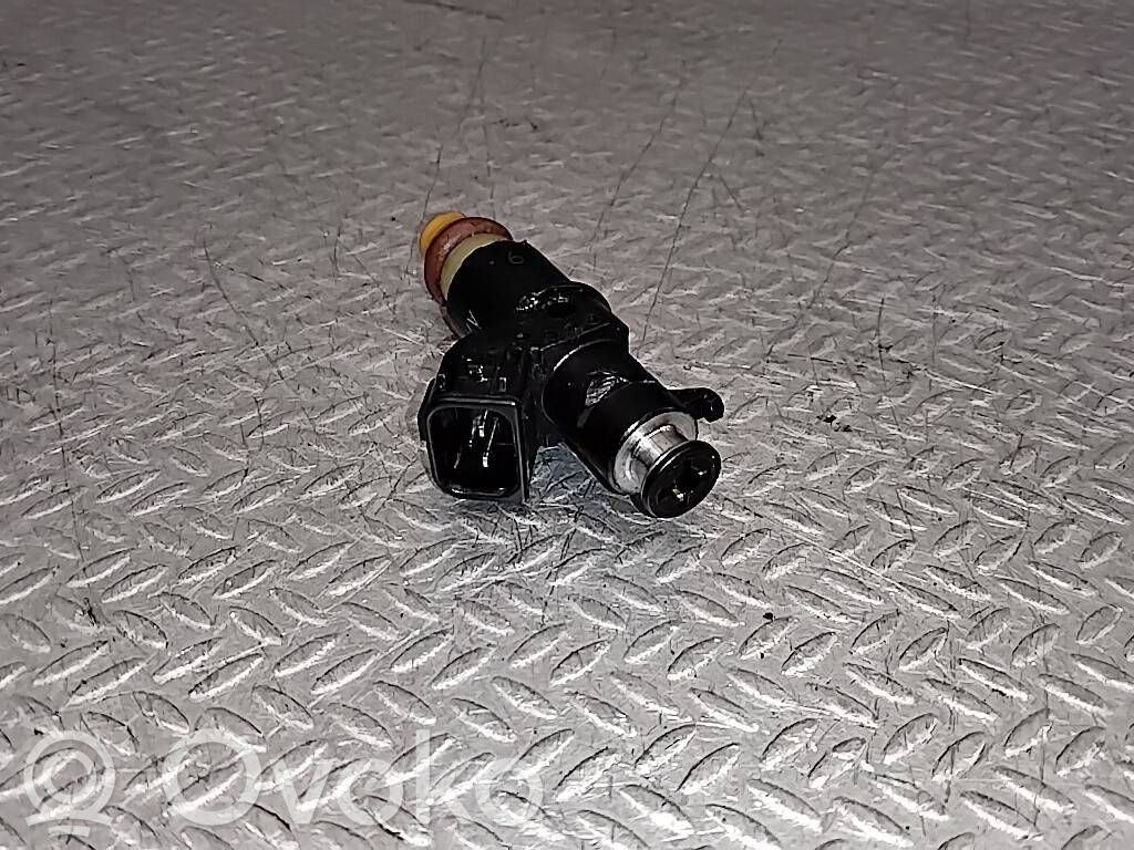 Polttoainesuutin   AAS9