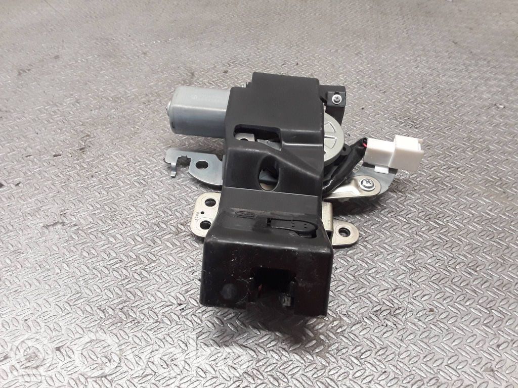 Tailgate/trunk/boot lock/catch/latch