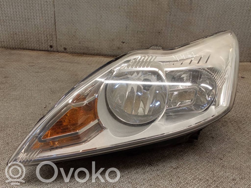 Headlight/headlamp   8M5113W030AF