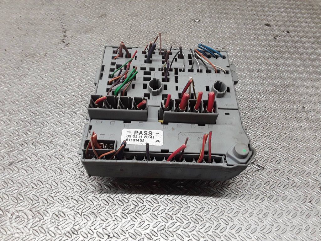 Módulo de fusible   51781452