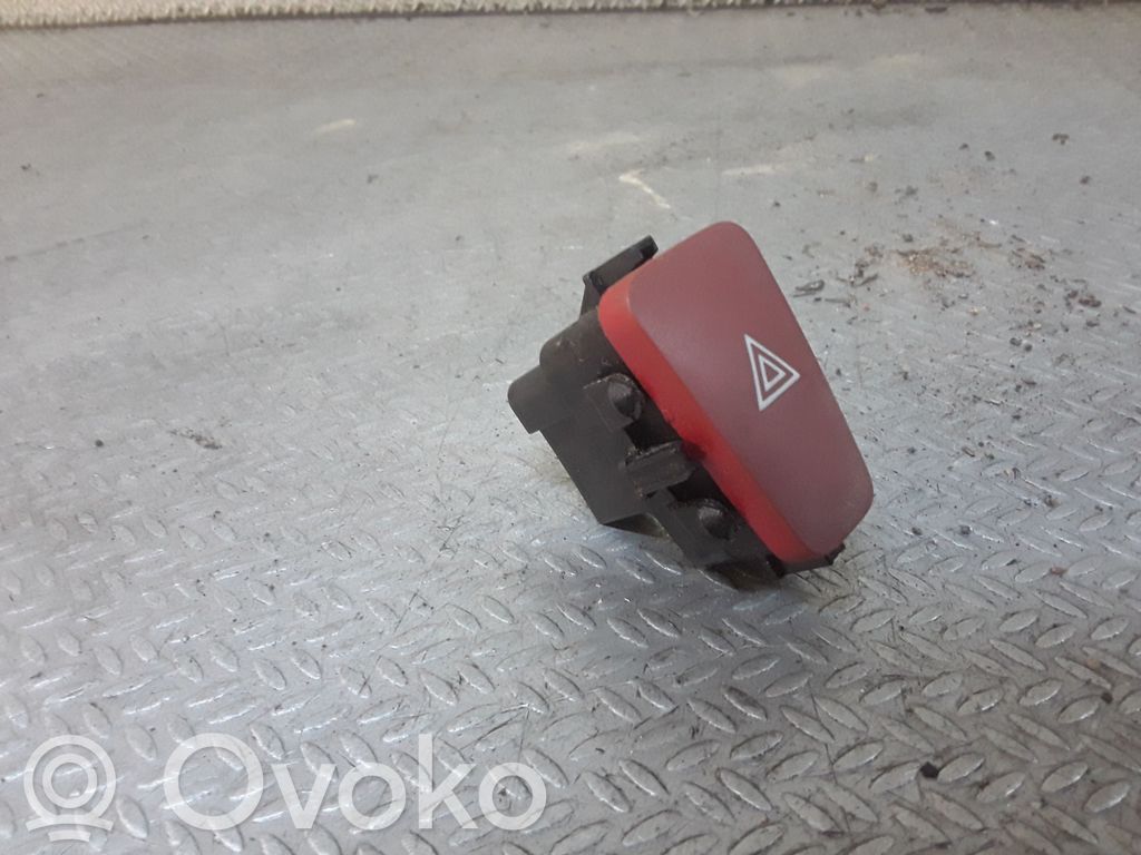 Fiat Croma Hazard light switch 