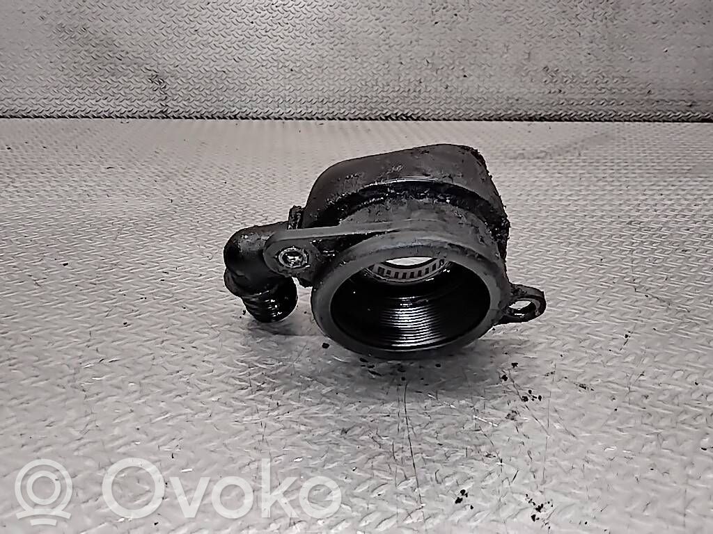 Intake resonator