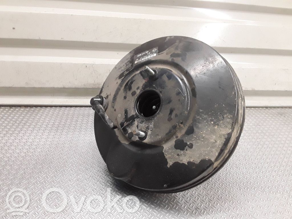 Brake booster   8200674380
