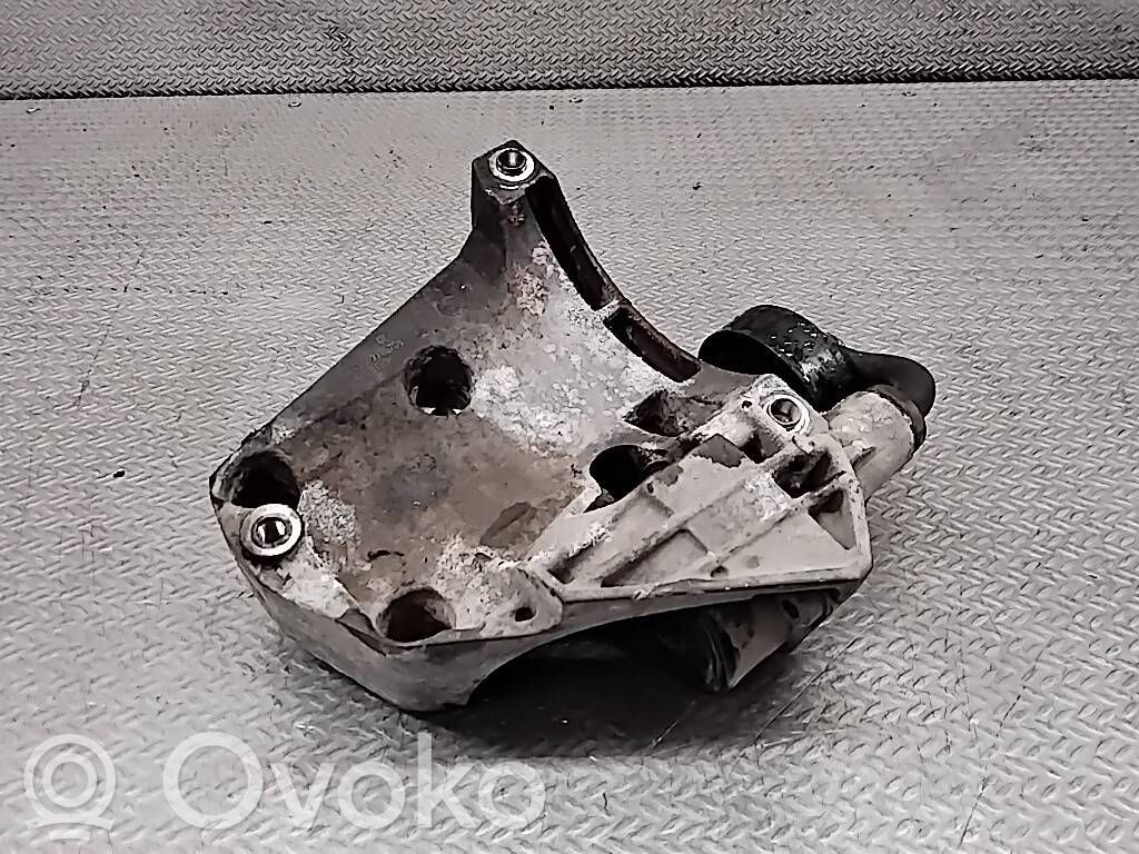 BMW X5 E53 Support de compresseur de clim 