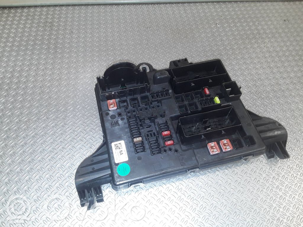 Sulakemoduuli   13277317