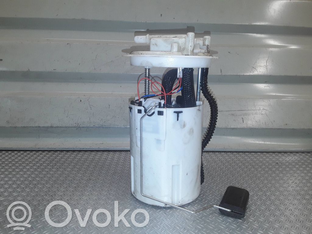 Bomba interna de combustible   0580303060