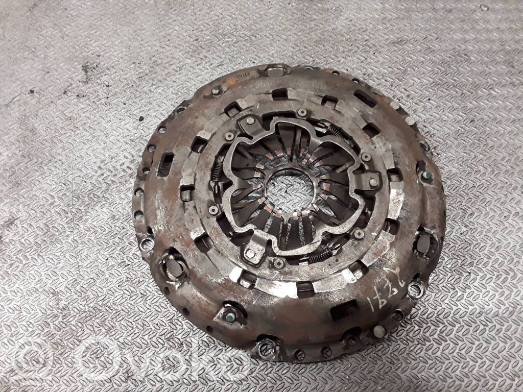 Pressure plate   04668682AC