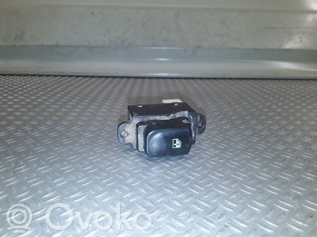 Hyundai Sonata Electric window control switch 