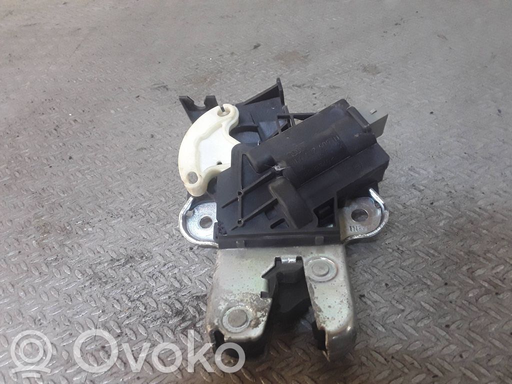 Tailgate/trunk/boot lock/catch/latch   4F5827505